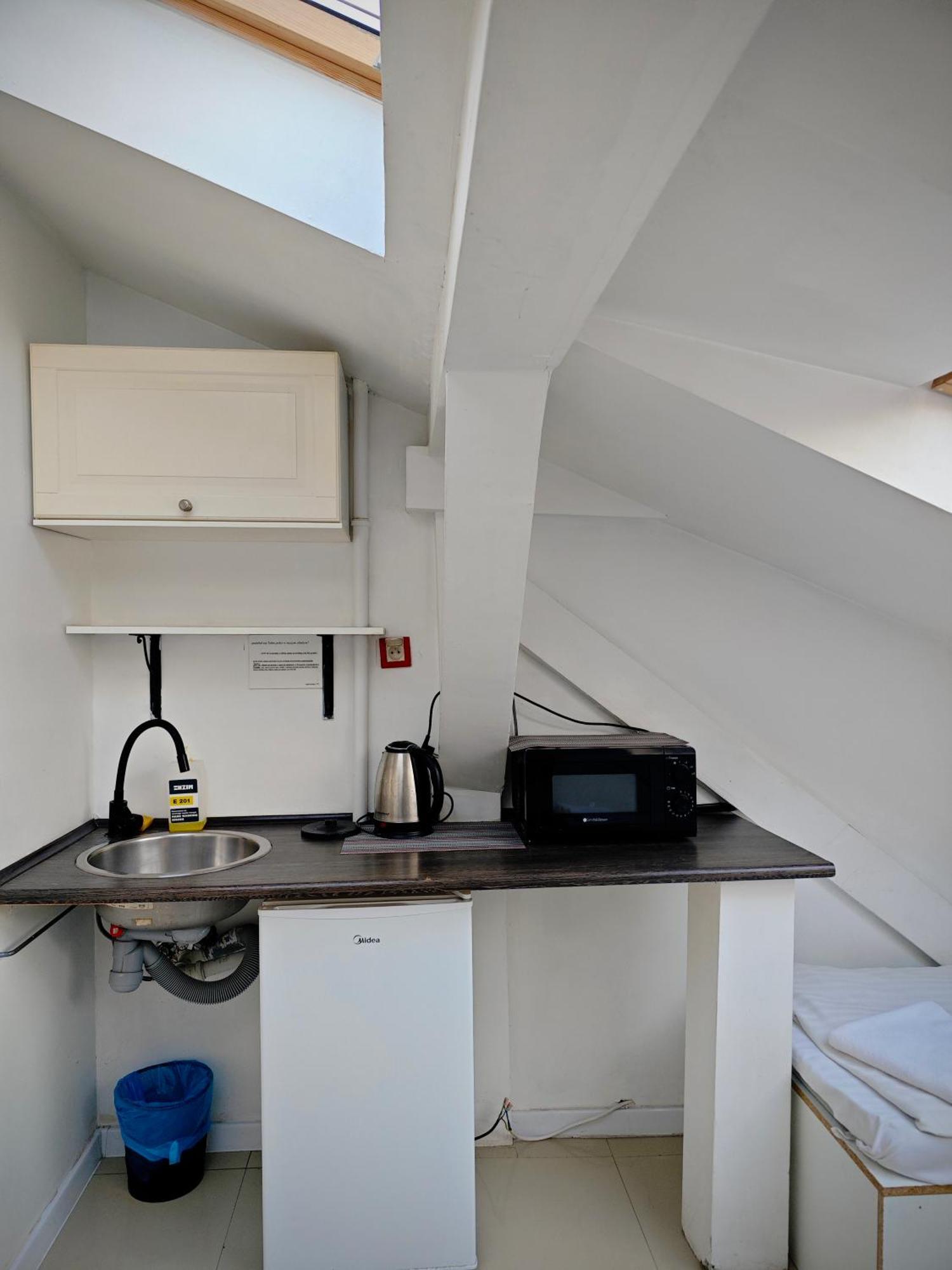 Apartamenty Hoza Attic Studio Warsaw Room photo